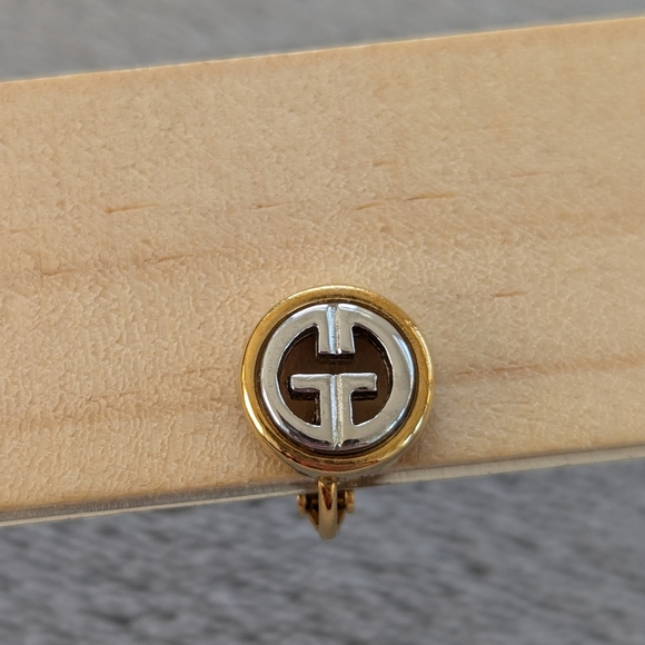 Vintage Givenchy two tone clip on earrings - Picture 9 of 12